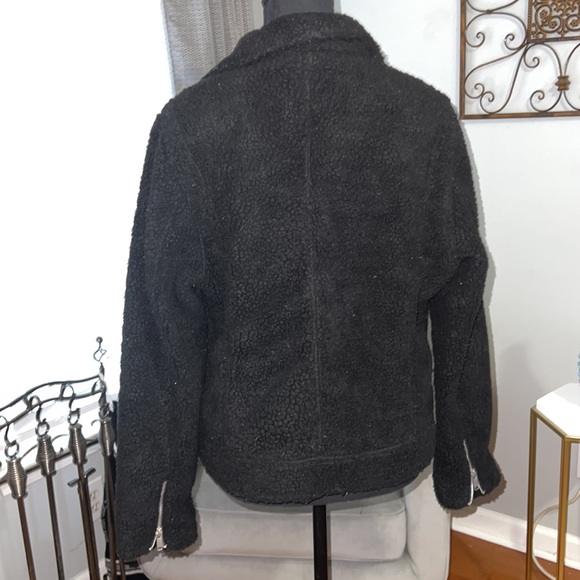 Old Navy Jacket - Picture 2 of 3